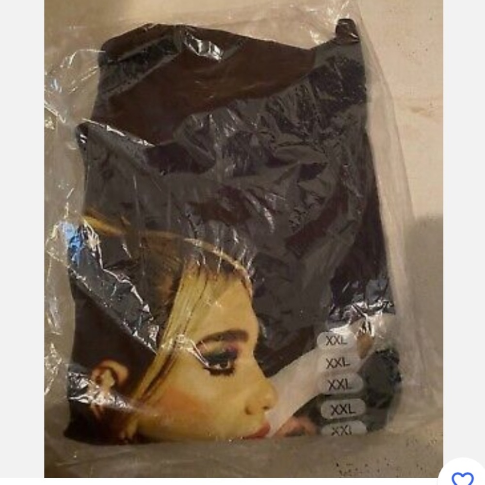 RARE Official DUA LIPA Future Nostalgia Pandora Live Concert Tee T-Shirt - Picture 2 of 3